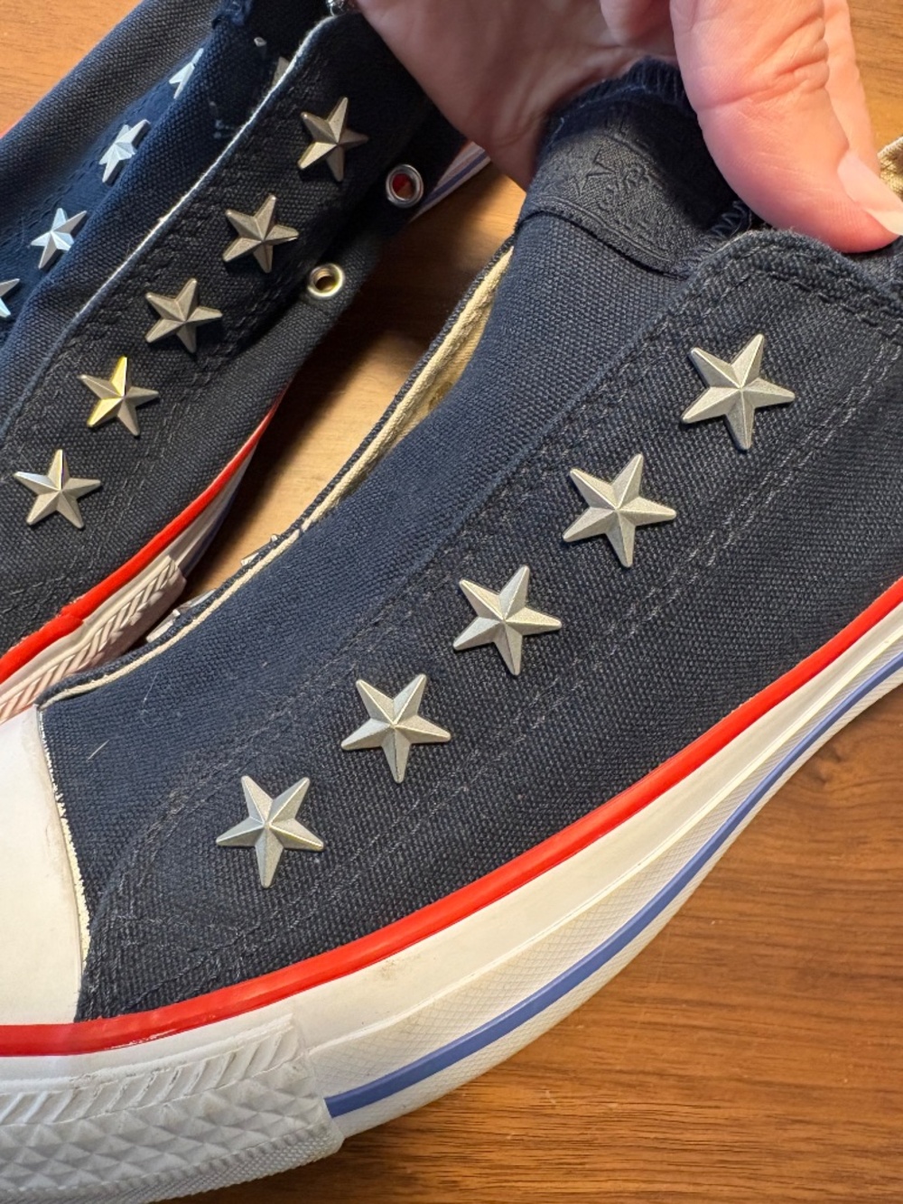 Converse patriotic star sneakers - size 7 - Picture 8 of 10